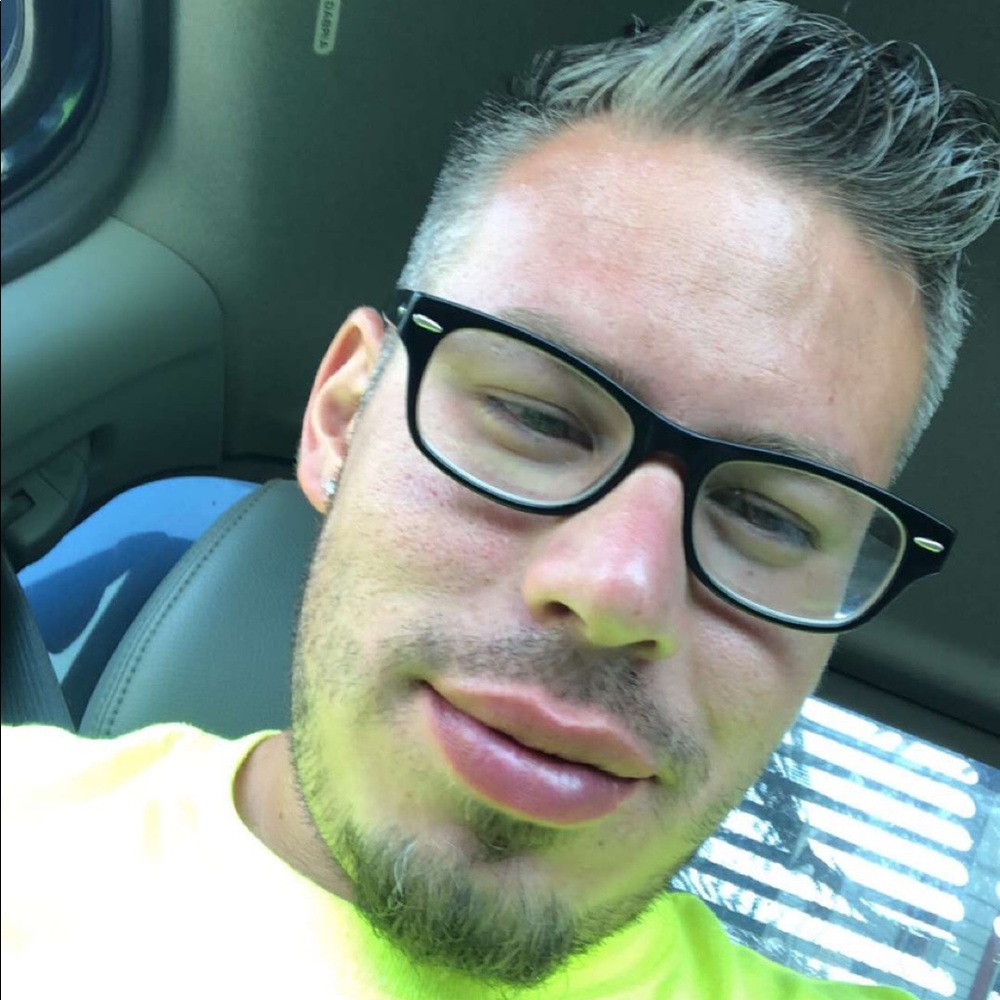 Meet your Posher, Richard